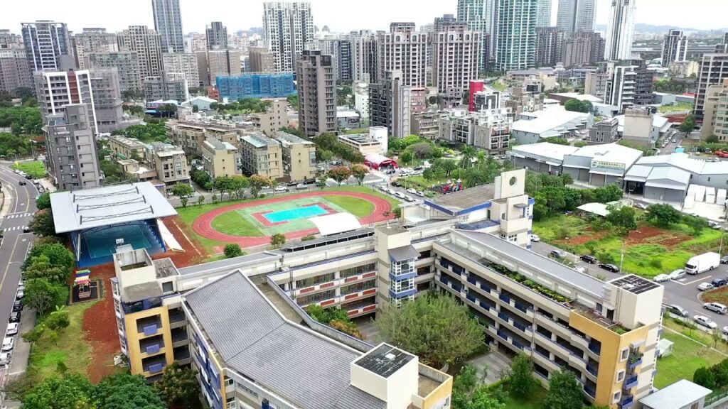 新北市立林口高等学校に入学