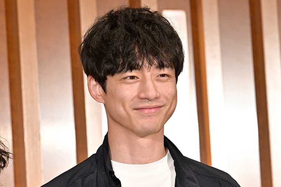 坂口健太郎の学歴完全解説：明星学園一貫教育から東洋大学進学・中退まで全て判明
