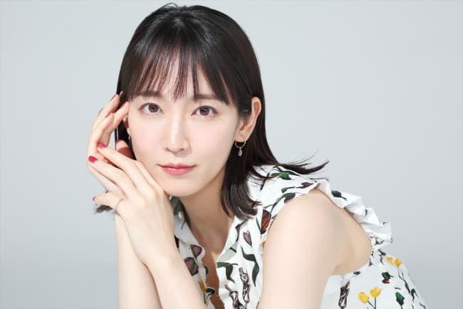 吉岡里帆の学歴を徹底解説｜京都の名門校から女優への道のり