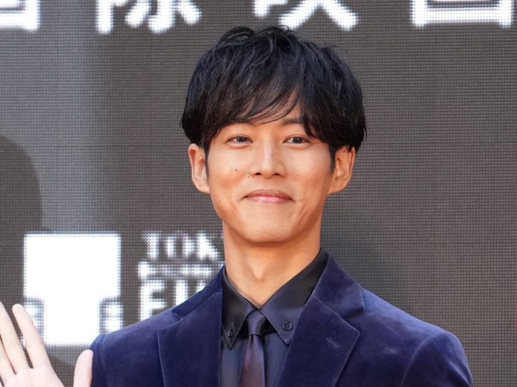 松坂桃李の大学は産業能率大学！偏差値や中退理由、学生時代のエピソードを徹底解説