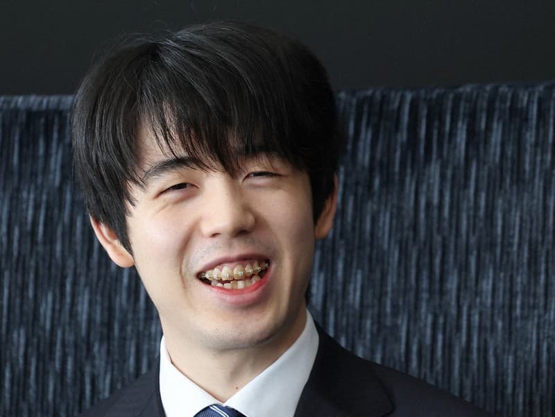 藤井聡太の学歴・出身高校や大学は?中学・小学校の偏差値と驚異の成長軌跡