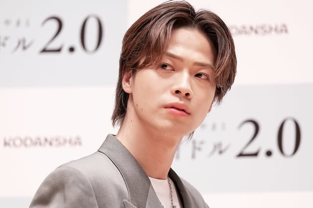 コムドットやまとの出身高校は中央大学附属高校！偏差値70の難関校で水球部エースから学年4位への成長物語