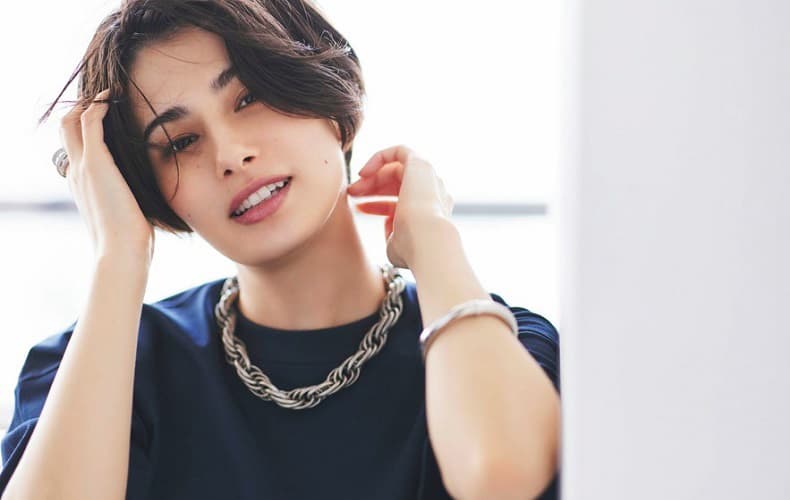 ホラン千秋の高校は偏差値68の都立国際高校:出身大学や中学校の学歴も詳しく解説