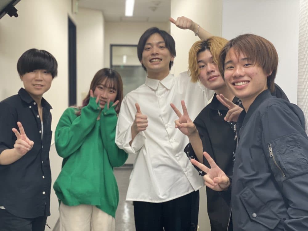 優里の高校時代！成城高校を5ヶ月で中退した理由と音楽に目覚めたバンド経験