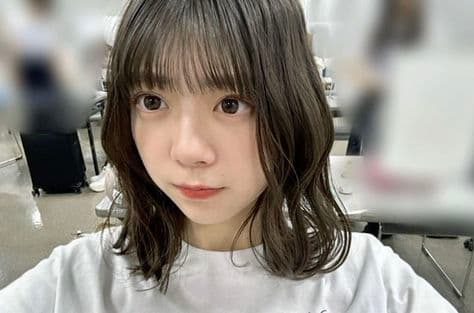 冨里奈央の高校は目黒日本大学？通信制で乃木坂46活動と両立した学生生活