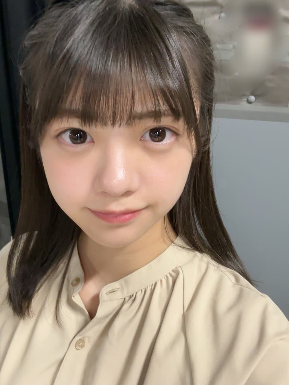 冨里奈央の高校は目黒日本大学？通信制で乃木坂46活動と両立した学生生活