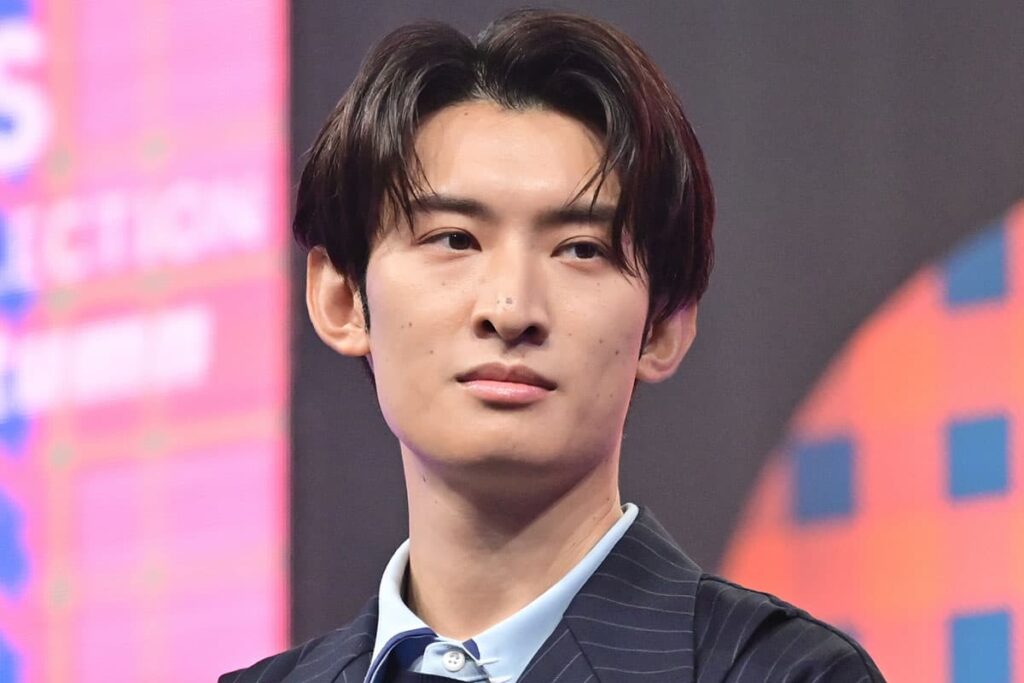 向井康二の大学は大阪学院大学!高校・中学の学歴と語学力を活かしたキャリア形成の軌跡