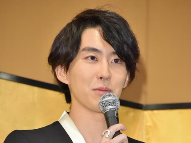 小園凌央の学歴を完全解説!成城学園一貫校から俳優へ!偏差値・学費・家族関係まで徹底調査