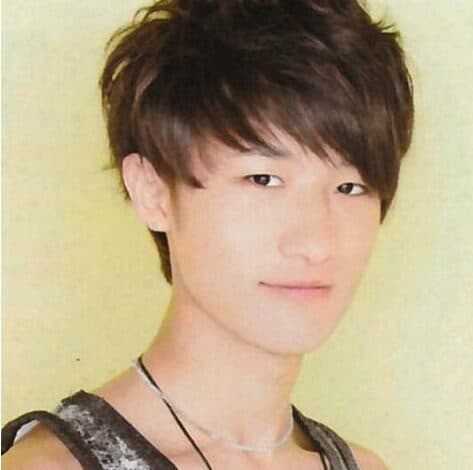 岩本照の高校は日出高校!偏差値42の芸能コースで器械体操部と豪華同級生