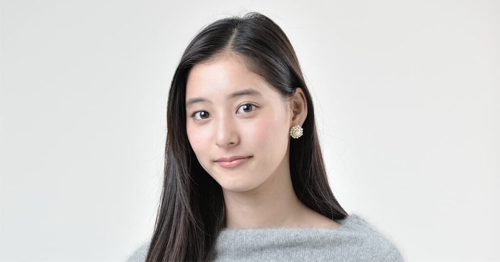 新木優子の高校は神奈川県立霧が丘高校！オーディション100本全落ちから這い上がった努力の日々