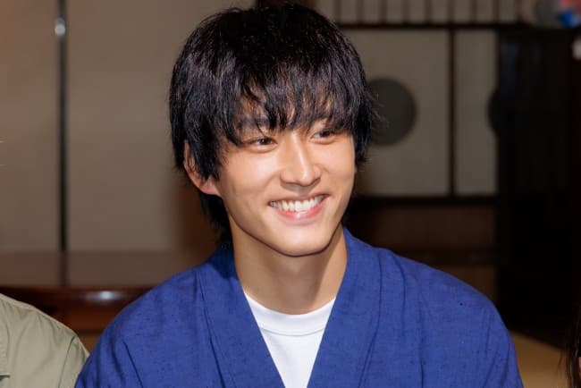 杉野遥亮の高校は偏差値71の千葉県立佐倉高校・出身大学や中退理由も詳しく解説