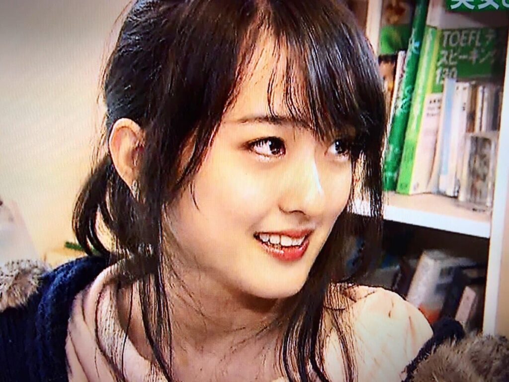 村田翠蘭の学歴を徹底解説！偏差値70の早稲田大学出身!留学先や家族構成も紹介