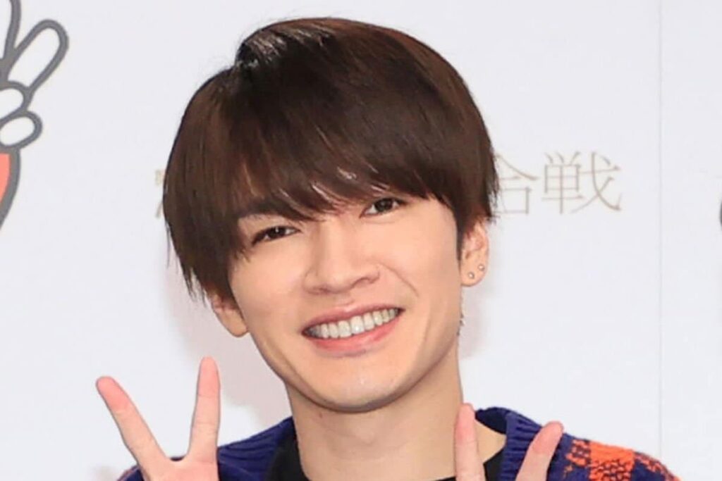 深澤辰哉の出身大学は桜美林大学!中退理由とSnow Man結成の関係を徹底解説