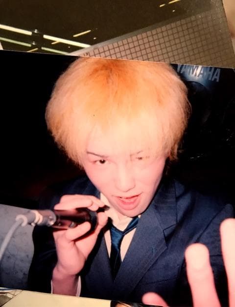 狩野英孝の学歴を徹底解説！出身大学は日本映画学校で高校時代は弓道で国体出場の実力者だった