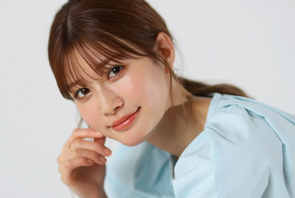 めるる(生見愛瑠)の高校はBLEA女子高等部!名古屋から東京へ転校した理由と高校時代の全記録