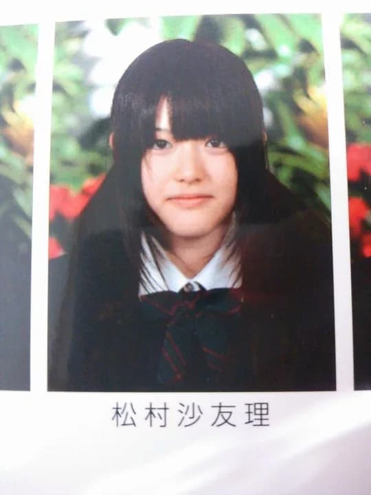 松村沙友理の学歴まとめ！大阪桐蔭高校から医学部受験まで！高学歴アイドルの学生時代