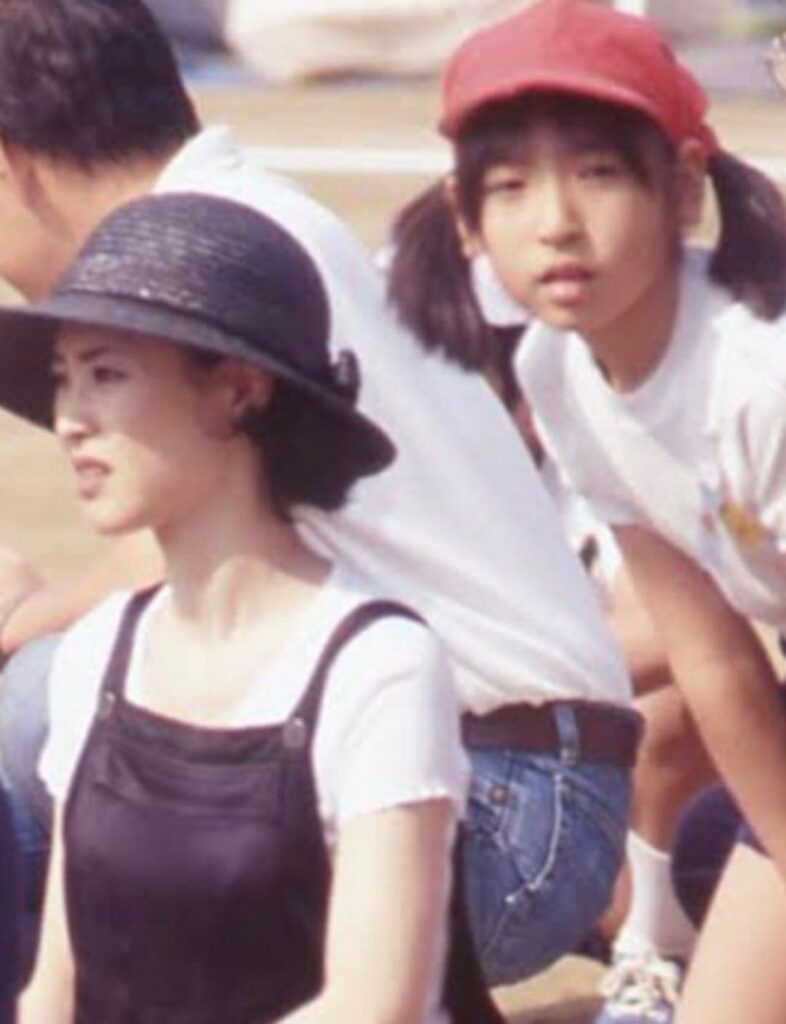 神田沙也加の小学校時代を徹底解説!聖ドミニコ学園からロサンゼルスへの転校と有名人の子どもとしての苦悩