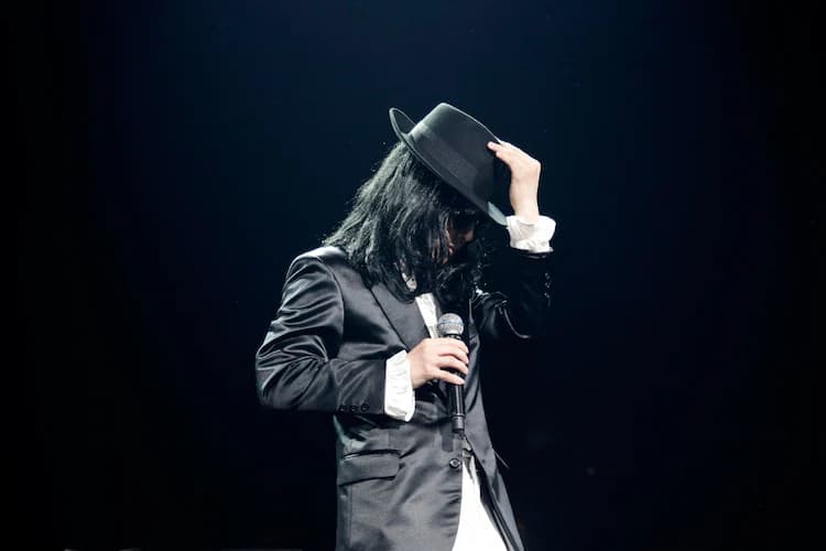 星野源の学歴まとめ!自由の森学園高校出身で大学受験失敗:パニック障害を乗り越えた道のり