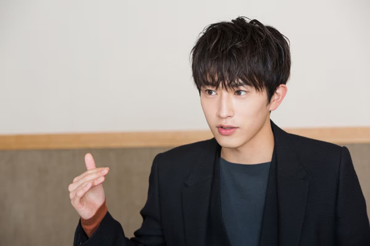 杉野遥亮の高校は偏差値71の千葉県立佐倉高校・出身大学や中退理由も詳しく解説